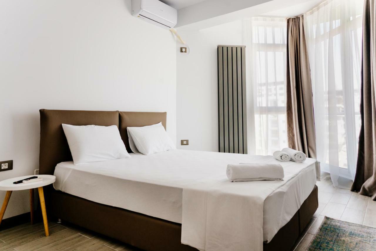 Alezzi Beach Resort Năvodari Buitenkant foto
