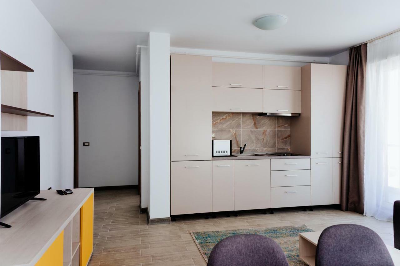 Alezzi Beach Resort Năvodari Buitenkant foto